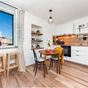 Apartment Perla Adriatica